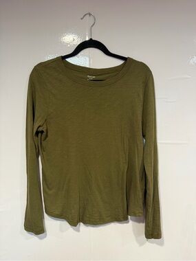 Green basic crewneck Madewell long sleeve